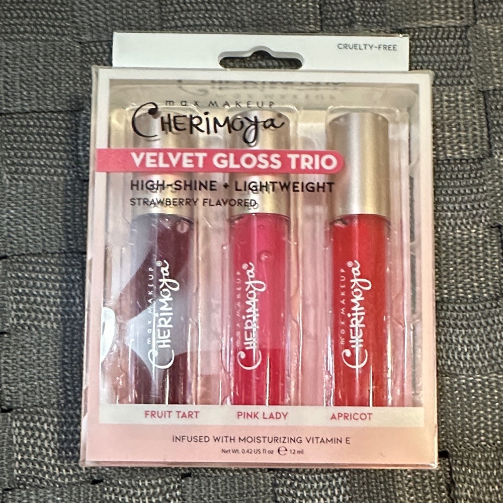 Velvet Gloss Trio Max Makeup Cherimoya - Fruit Tart, Pink Lady, Apricot